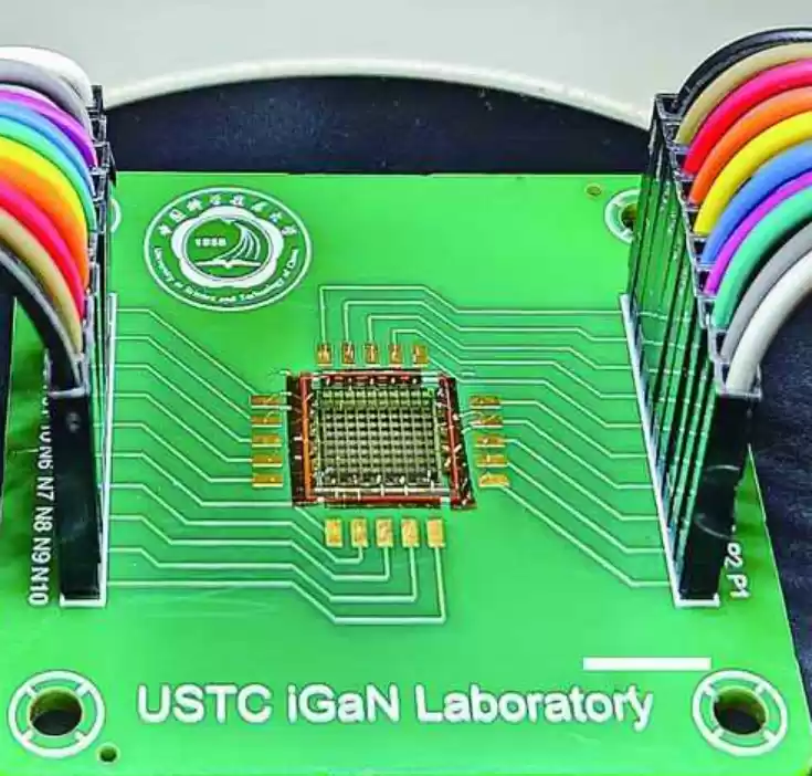 中科大实现紫外光谱仪芯片重大突破