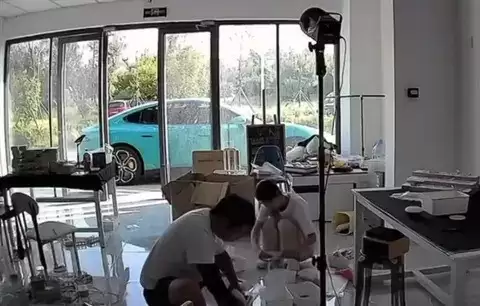 小米汽车自行开走？官方回应：操作误引发误会