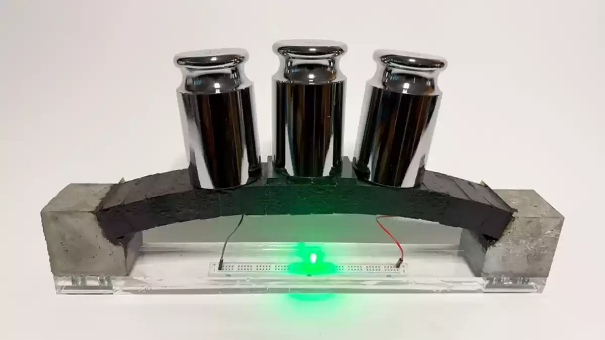 MIT新型储能混凝土展示图