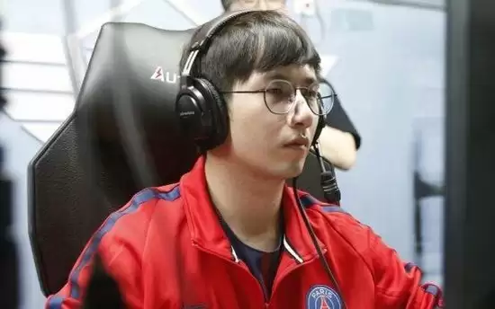 TI6冠军梦再燃！XG官宣fy+莫言加盟