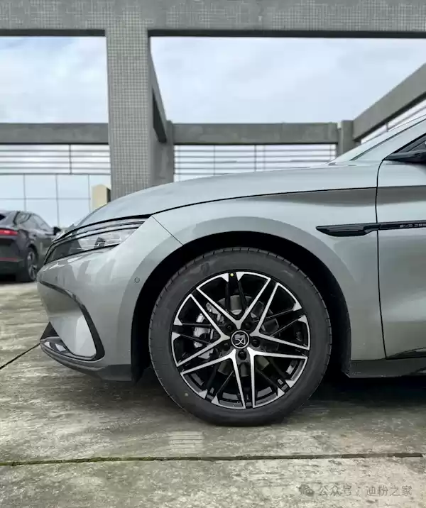 26款比亚迪汉加推版外观首曝!将于10月10日上市:混动新增245km版本