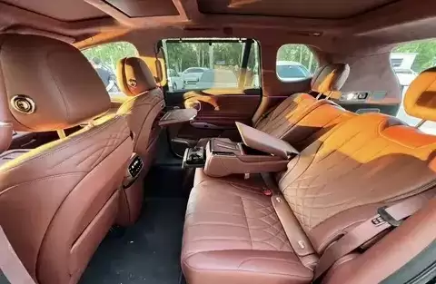 昊铂HL大五座体验:全家出行的舒适新境界