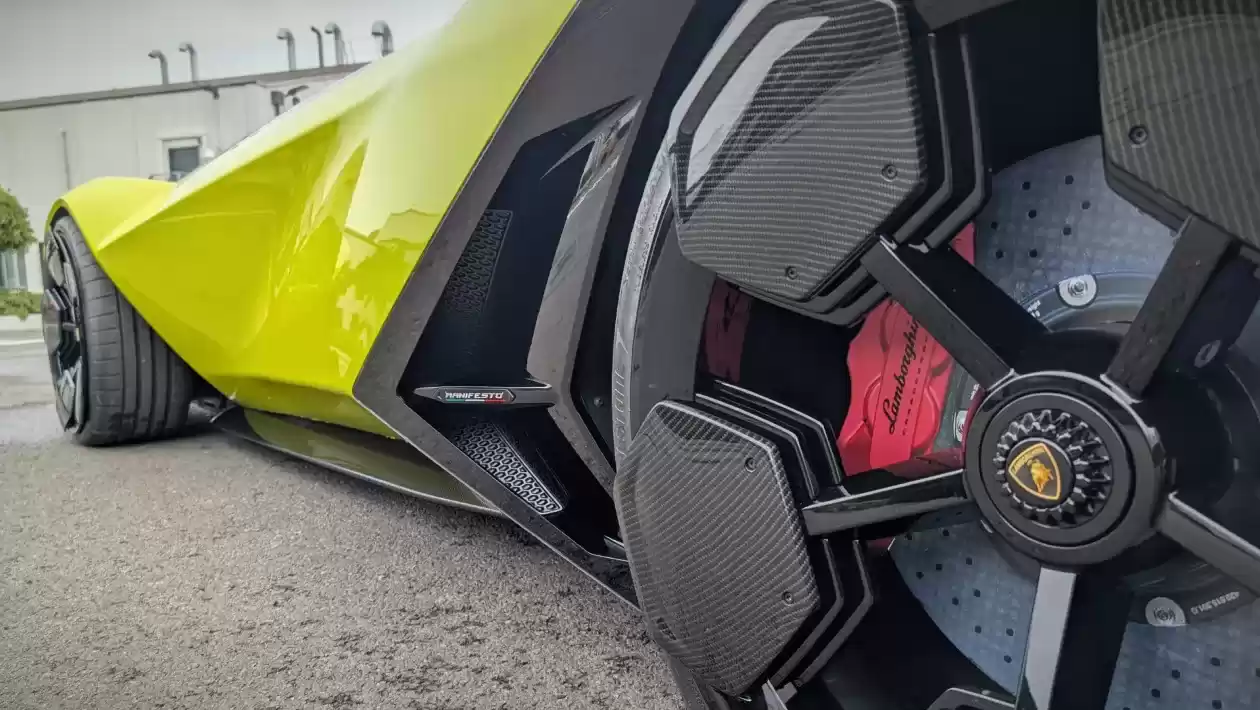 兰博基尼发布 Manifesto 概念车，揭示下一代超跑设计密码