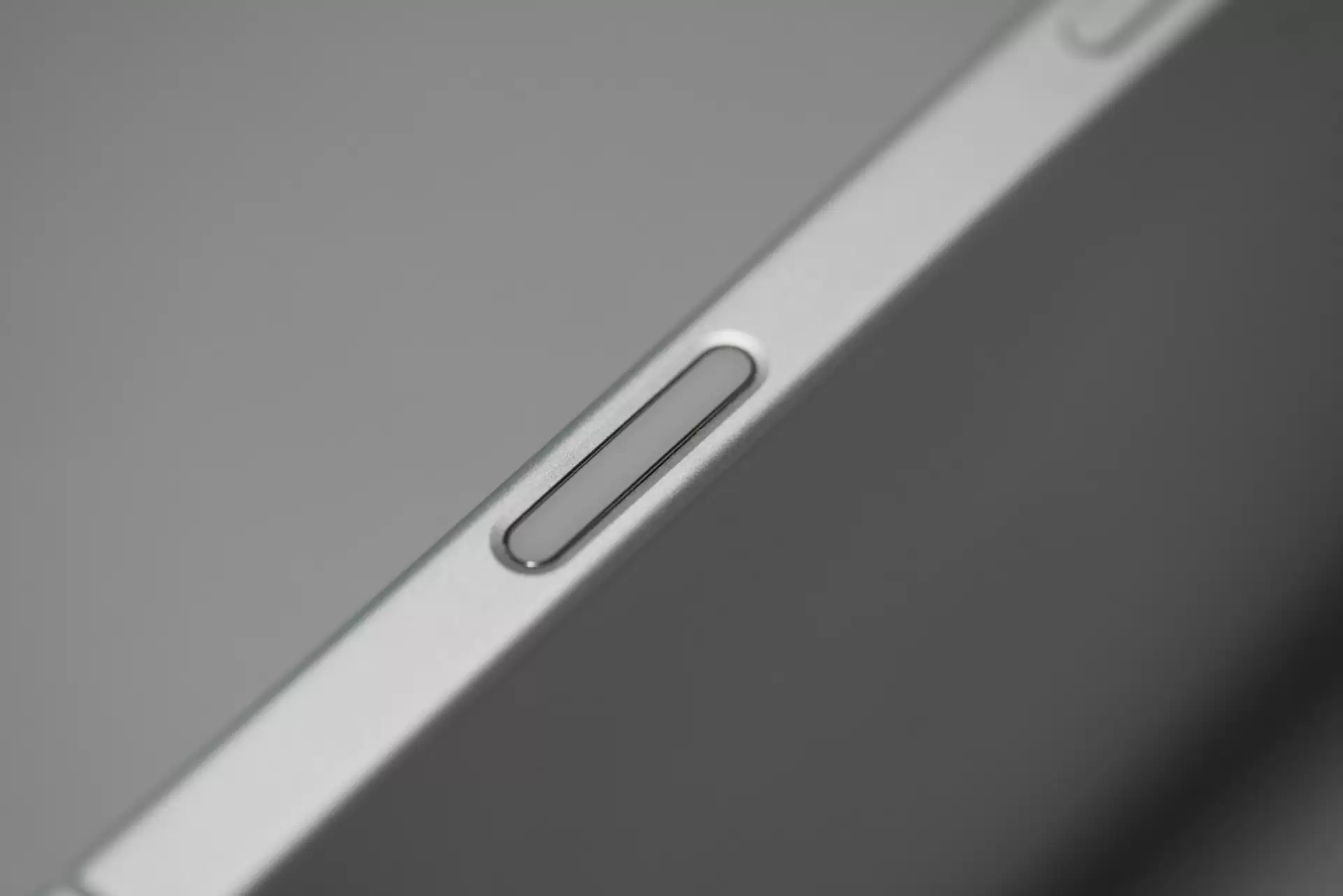 iPhone 17系列国内曝光 iPhone 16命运悲惨跌至破防价!