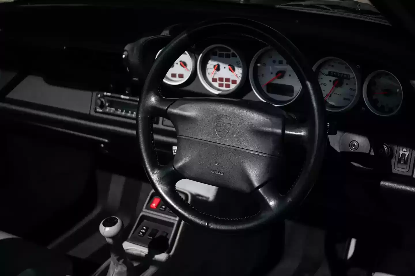 全球仅 5 辆、尘封近 30 年:从未公开销售的保时捷 993 代 911 Turbo 敞篷跑车 11 月首登拍卖场