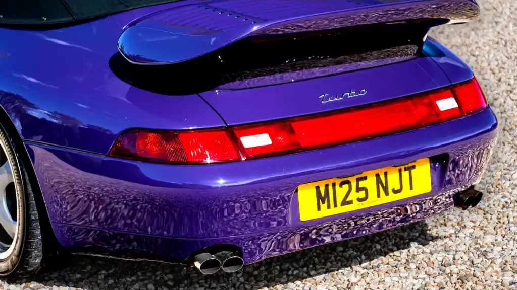 全球仅 5 辆、尘封近 30 年:从未公开销售的保时捷 993 代 911 Turbo 敞篷跑车 11 月首登拍卖场