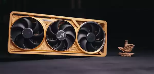 揭秘全球唯一黄金版RTX 5090D！6公斤黄金 神秘大佬买走