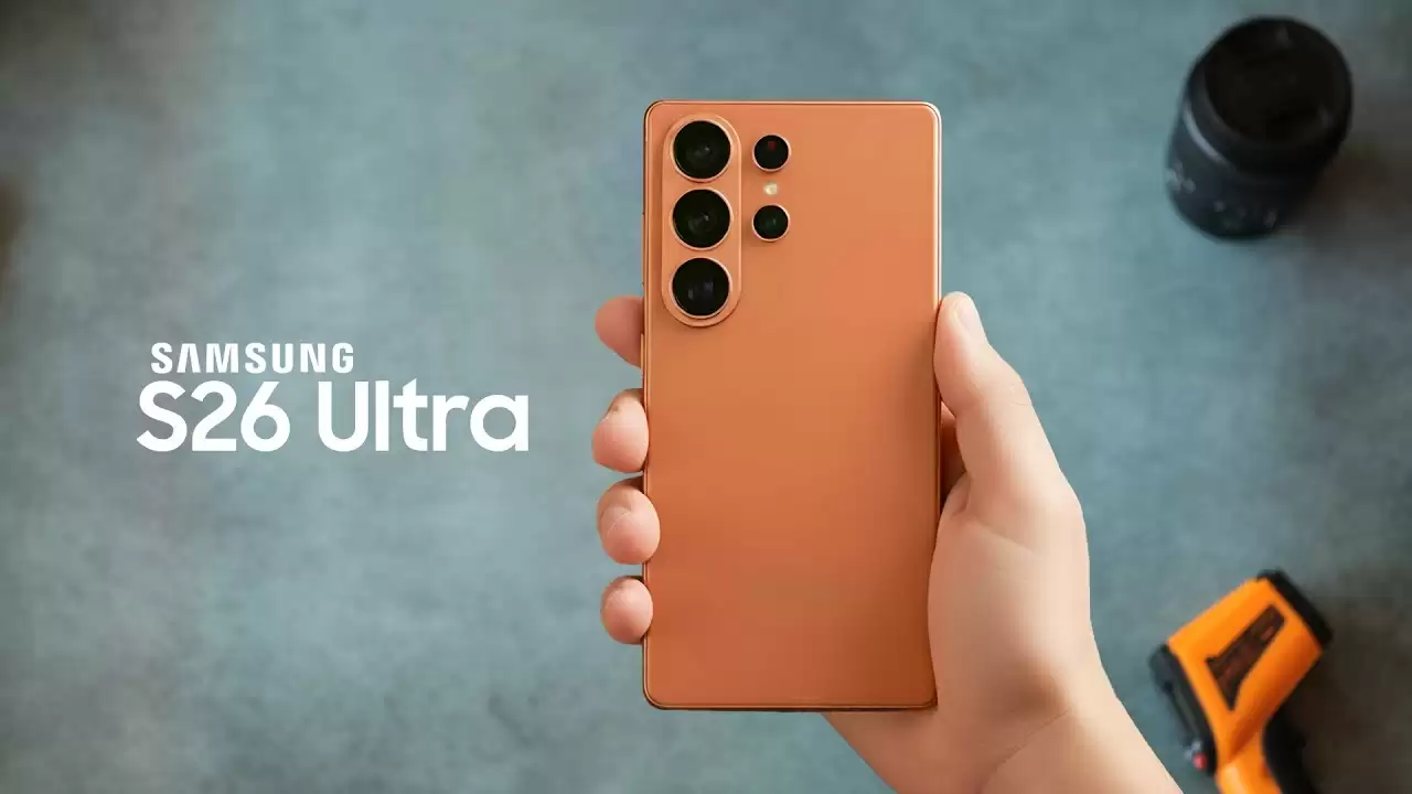 三星 Galaxy S26 Ultra 手机机模曝光：银、橙、金三款配色亮相