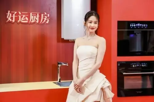 颖儿沪上下厨，与Olga姐姐对谈中解读事业家庭平衡智慧