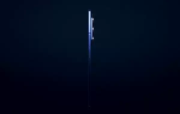 万元黑金旗舰!心系天下三星W26官宣10月11日发布