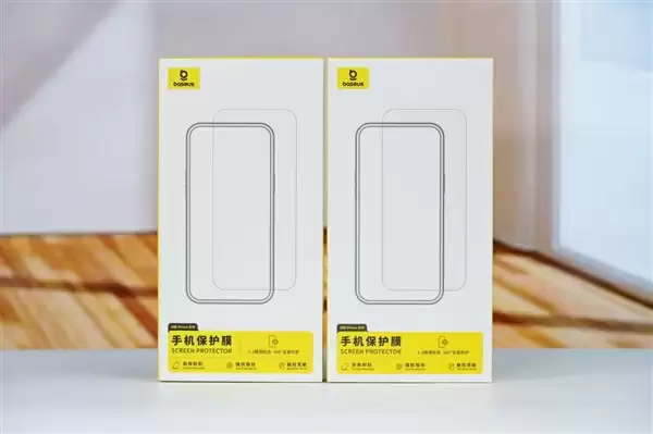 完美适配iPhone17全系快充！倍思同芯充Pro快充充电器套装图赏