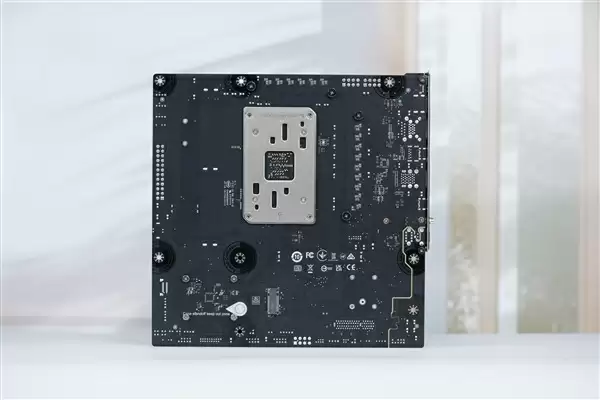 支持多种CPU调整外频!微星B850MPOWER主板图赏