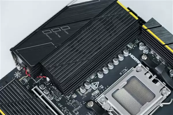 支持多种CPU调整外频!微星B850MPOWER主板图赏