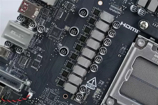 支持多种CPU调整外频!微星B850MPOWER主板图赏