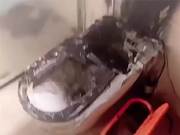 国庆旅游家里智能马桶爆炸损失惨重 当事人：1090元买的仿版