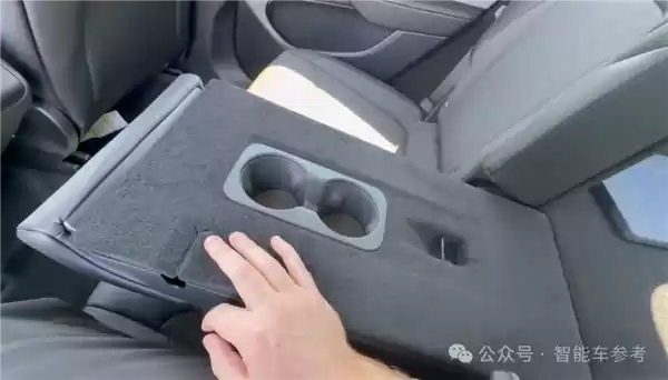 让特斯拉市值一夜蒸发4630亿