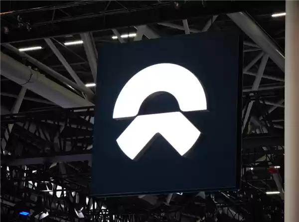 首次实现智能驾驶开放式交互！蔚来即将推出世界模型2.0版本