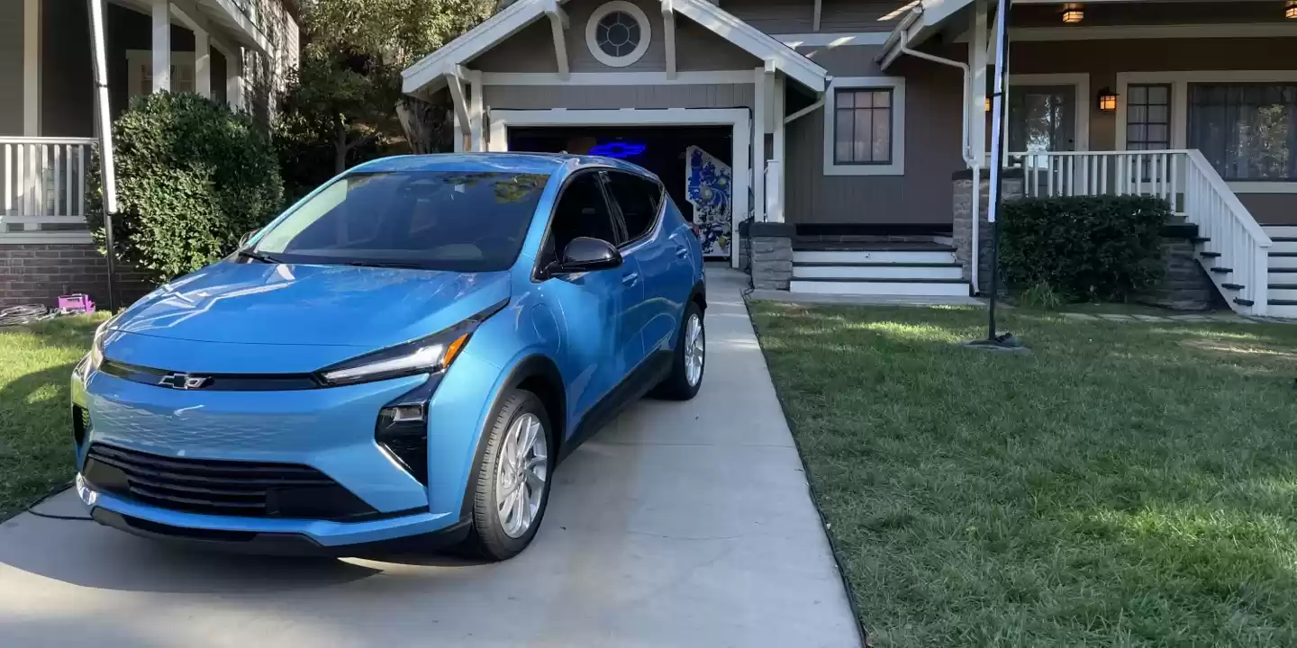 美国市场最便宜电动汽车:通用汽车发布新款雪佛兰