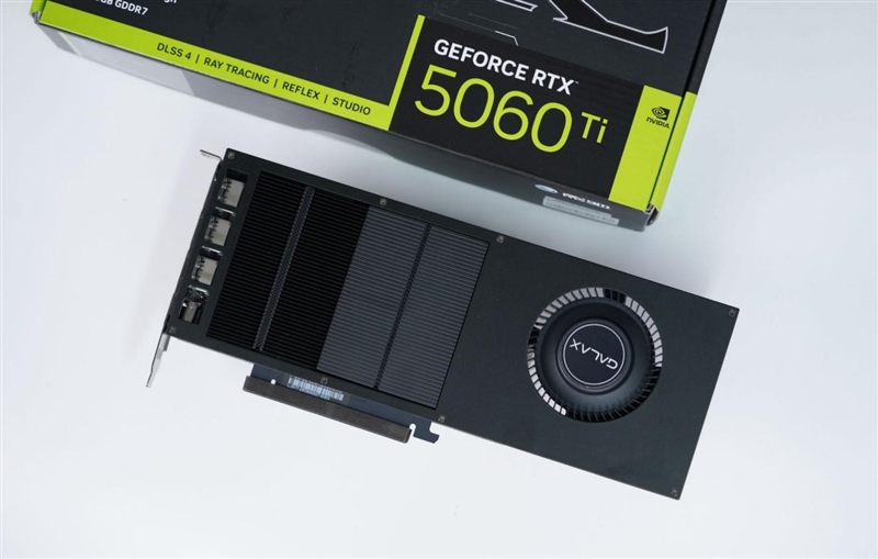影驰RTX