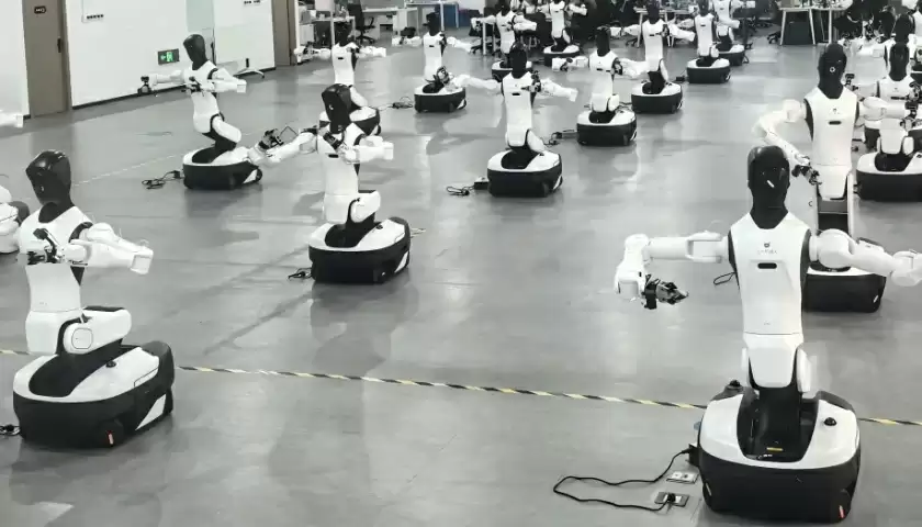 智元机器人产品