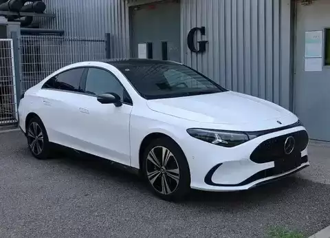 奔驰纯电CLA