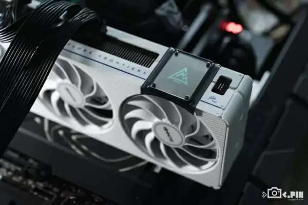 两千块的甜品卡 说出来你可能不信！我选英特尔