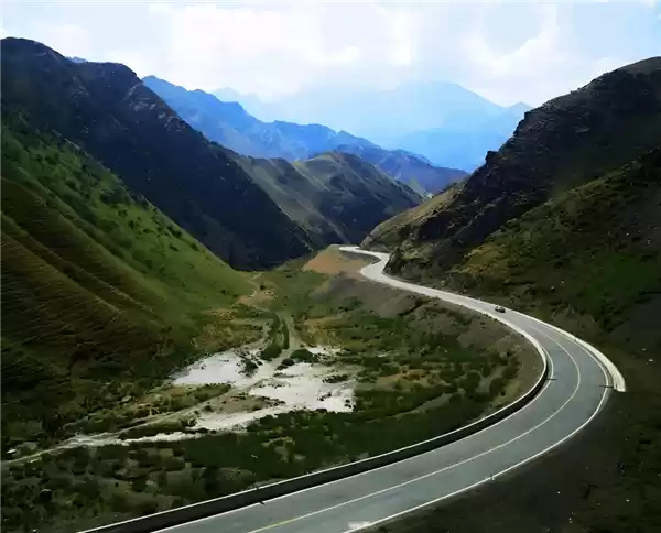 此生必驾公路！独库公路今晚正式封闭：开通要等到明年6月