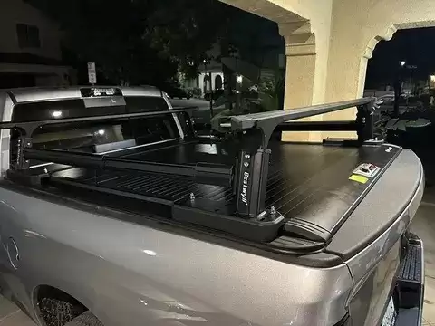 皮卡手动卷帘盖弹簧调节原理与维护技巧