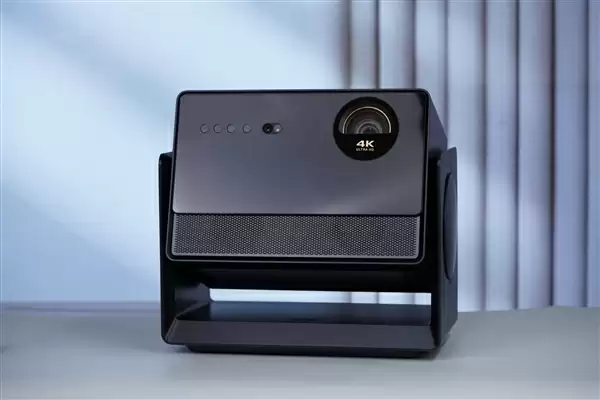 4500 CVIA超高流明！当贝S7 Ultra Pro图赏