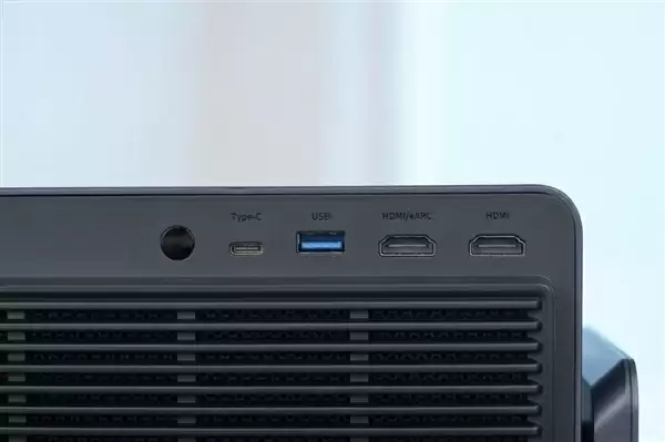 4500 CVIA超高流明！当贝S7 Ultra Pro图赏