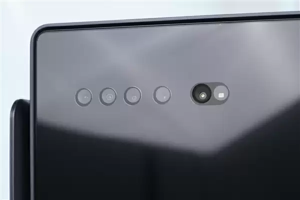 4500 CVIA超高流明！当贝S7 Ultra Pro图赏