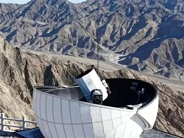 中山大学80厘米红外望远镜