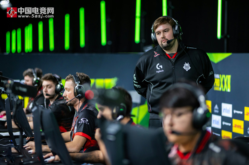 G2教练sAw赛后复盘:致命失误致败3DMAX,誓言重整旗鼓再战巅峰!