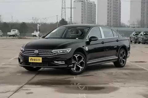 一汽大众第3000万辆下线，迈腾甄选款发布