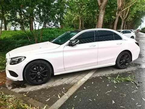 年轻人别为面子买车,量力而行才是真智慧