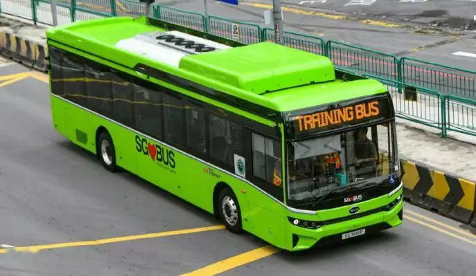 新加坡自动驾驶巴士