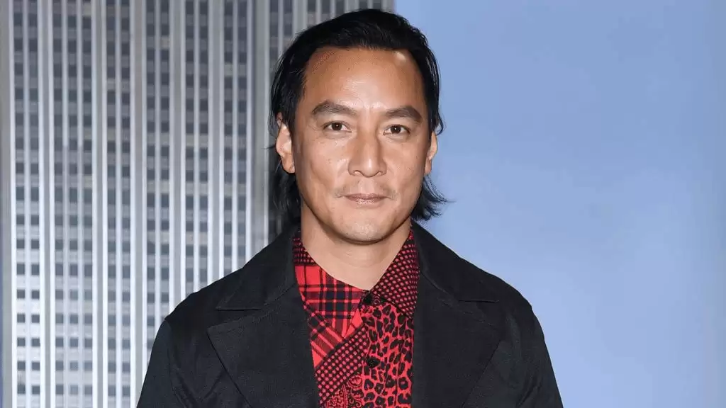 吴彦祖8年首拍港片《寒战》