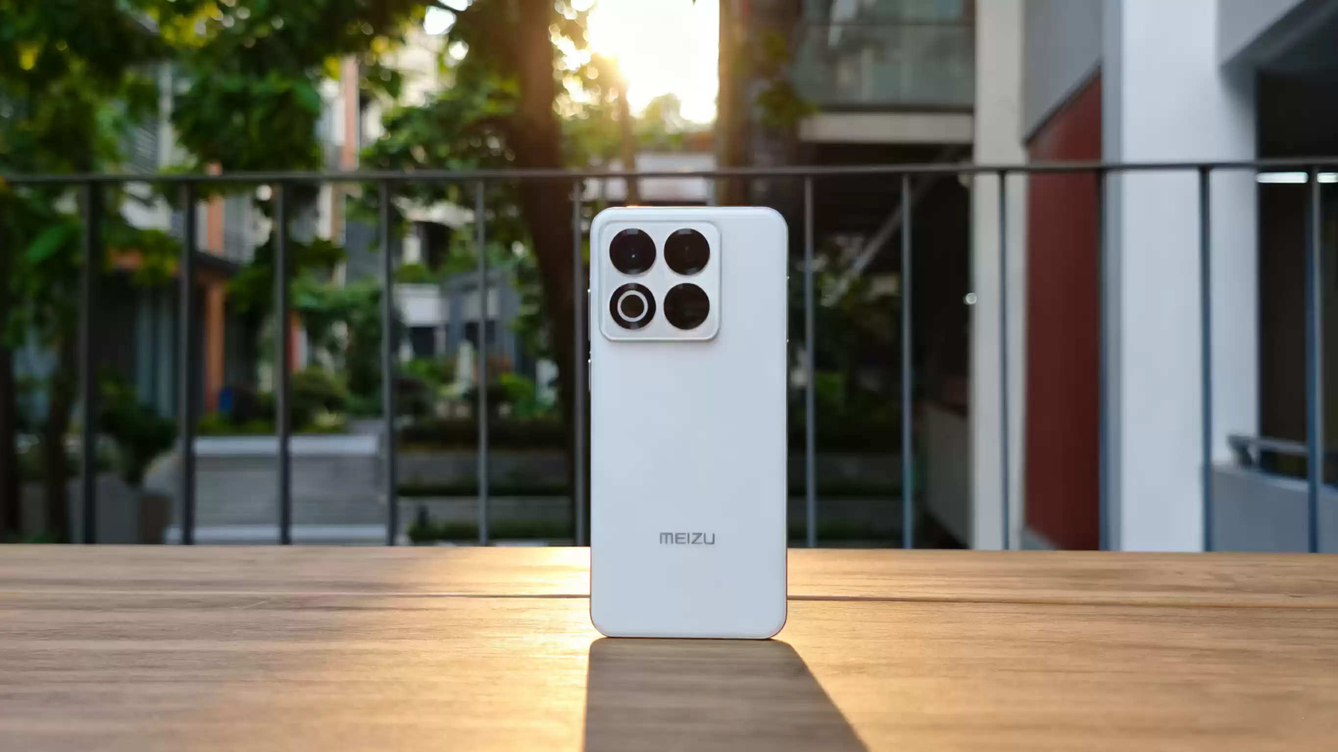 \ 优化照片光线 (2).webp