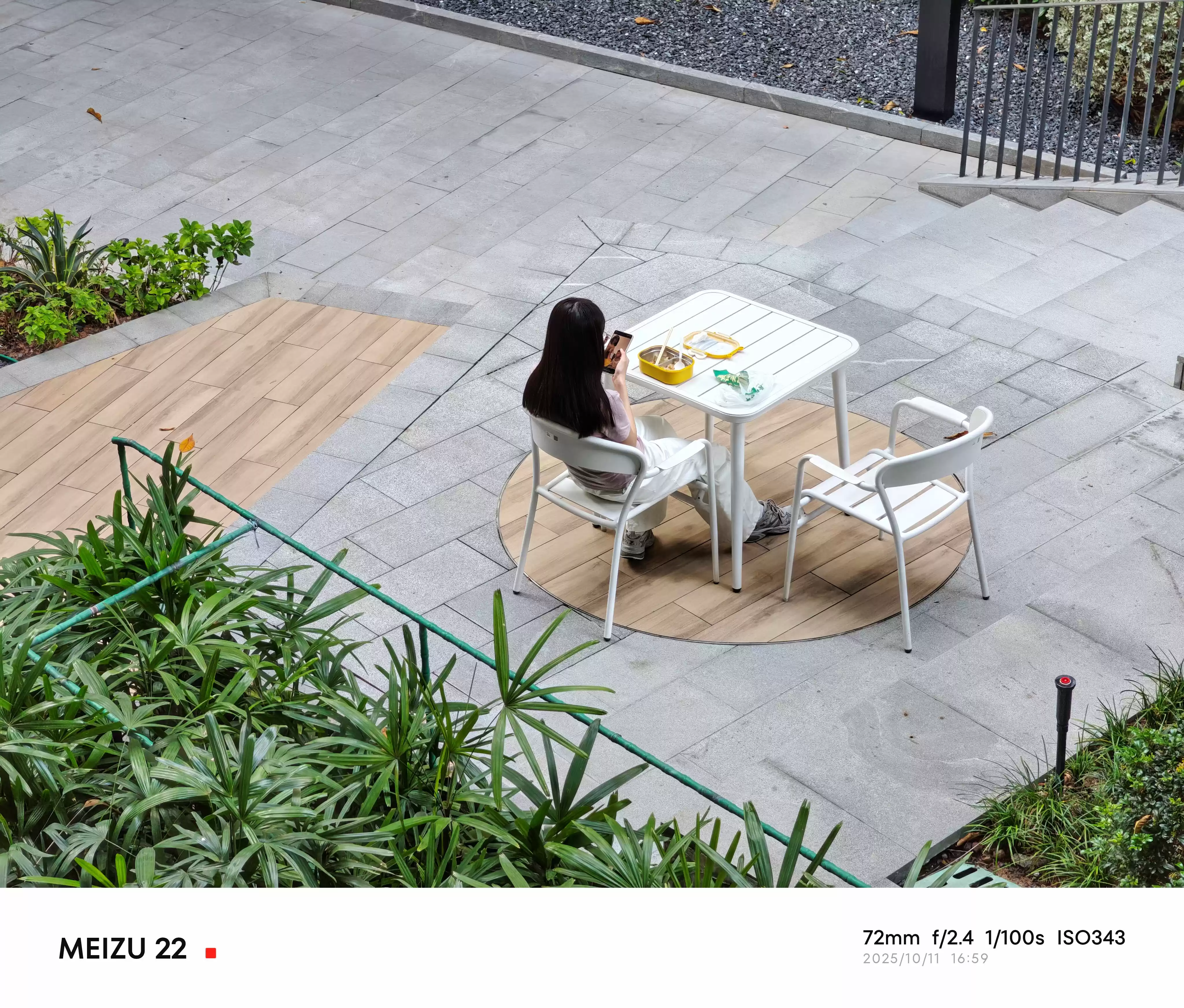 \ P20251011-165904.webp