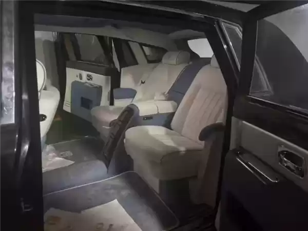 晋A99999劳斯莱斯154.4万元起拍