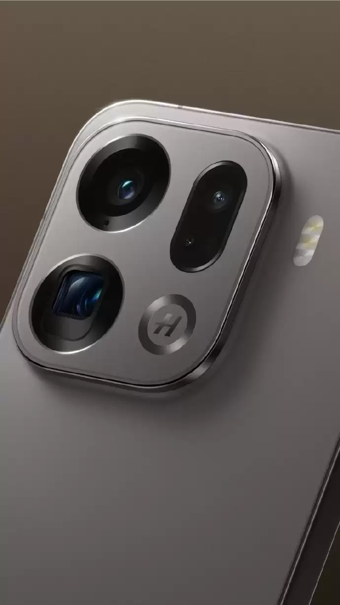 2025顶级旗舰横评:探寻年度机皇与单项冠军