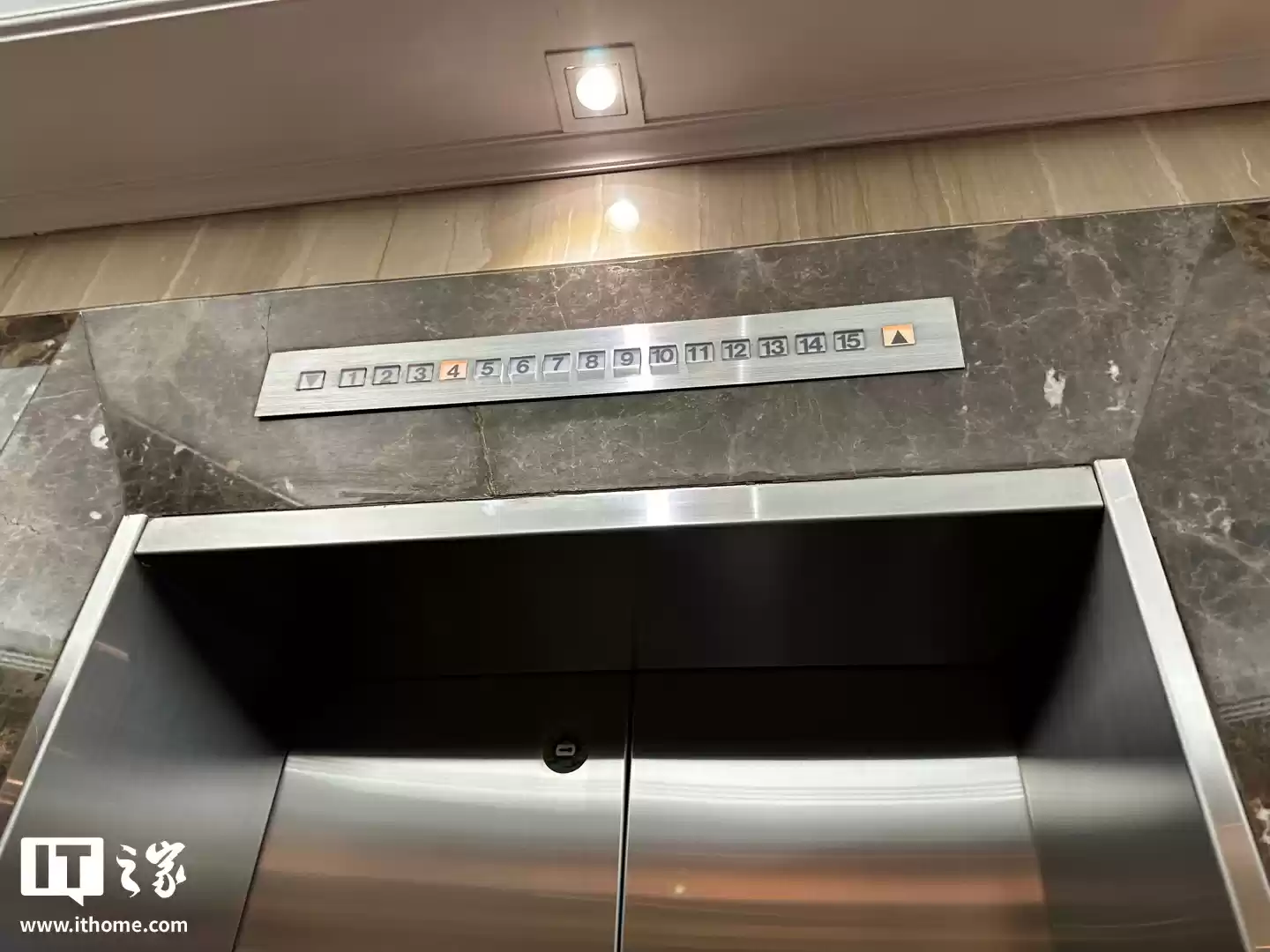 网友呼吁电梯广告强制静音，深圳生态环境局回应“将研究可行性”