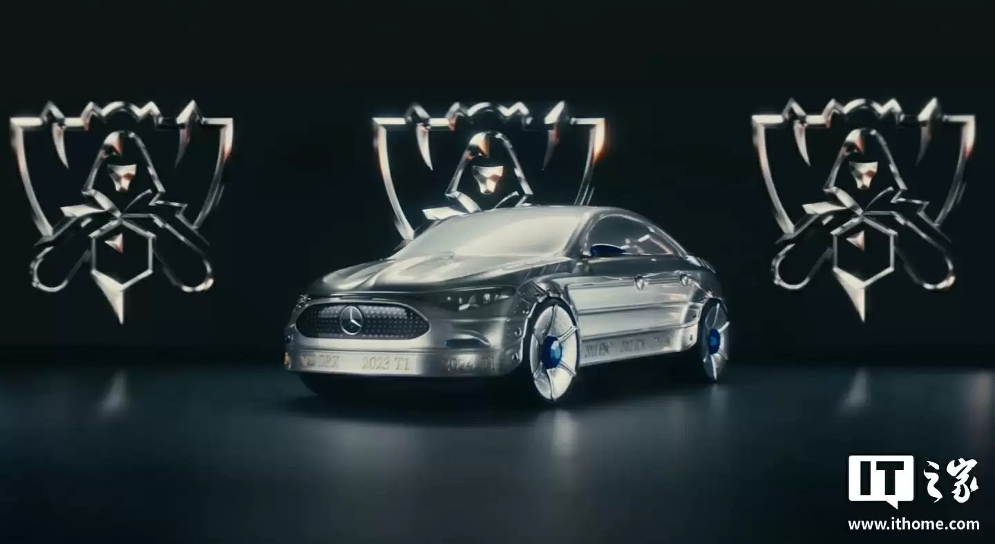 全新奔驰纯电 CLA 艺术展车亮相，镌刻历届《英雄联盟》S 赛冠军战队名