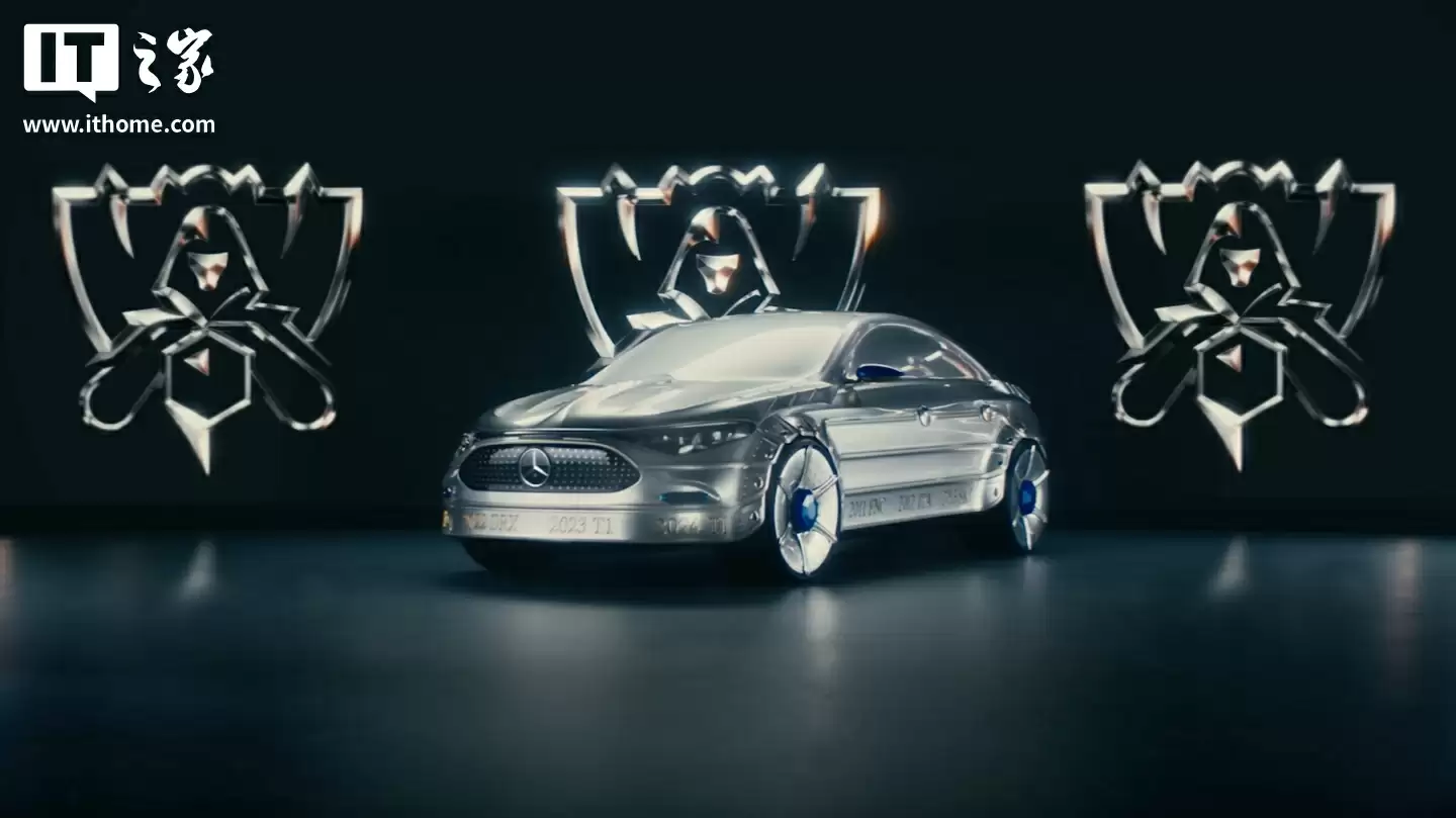 全新奔驰纯电 CLA 艺术展车亮相，镌刻历届《英雄联盟》S 赛冠军战队名