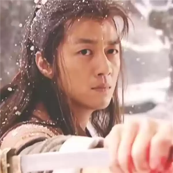 54岁的李亚鹏宣布再次离婚！曾饰演经典角色“令狐冲”