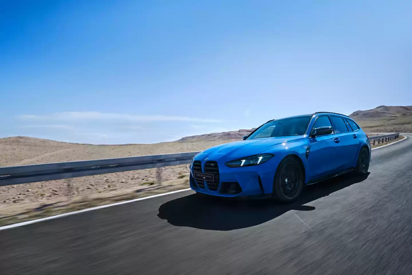 新宝马 M3 旅行版 11 月 1 日中国首秀：搭载 3.0T 双涡轮增压直列六缸发动机