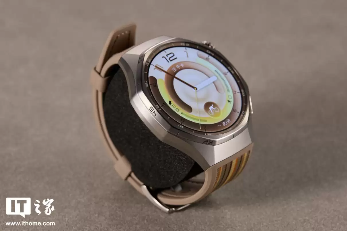 首发价 2438 元起,华为 WATCH GT 6 Pro 智能手表预售