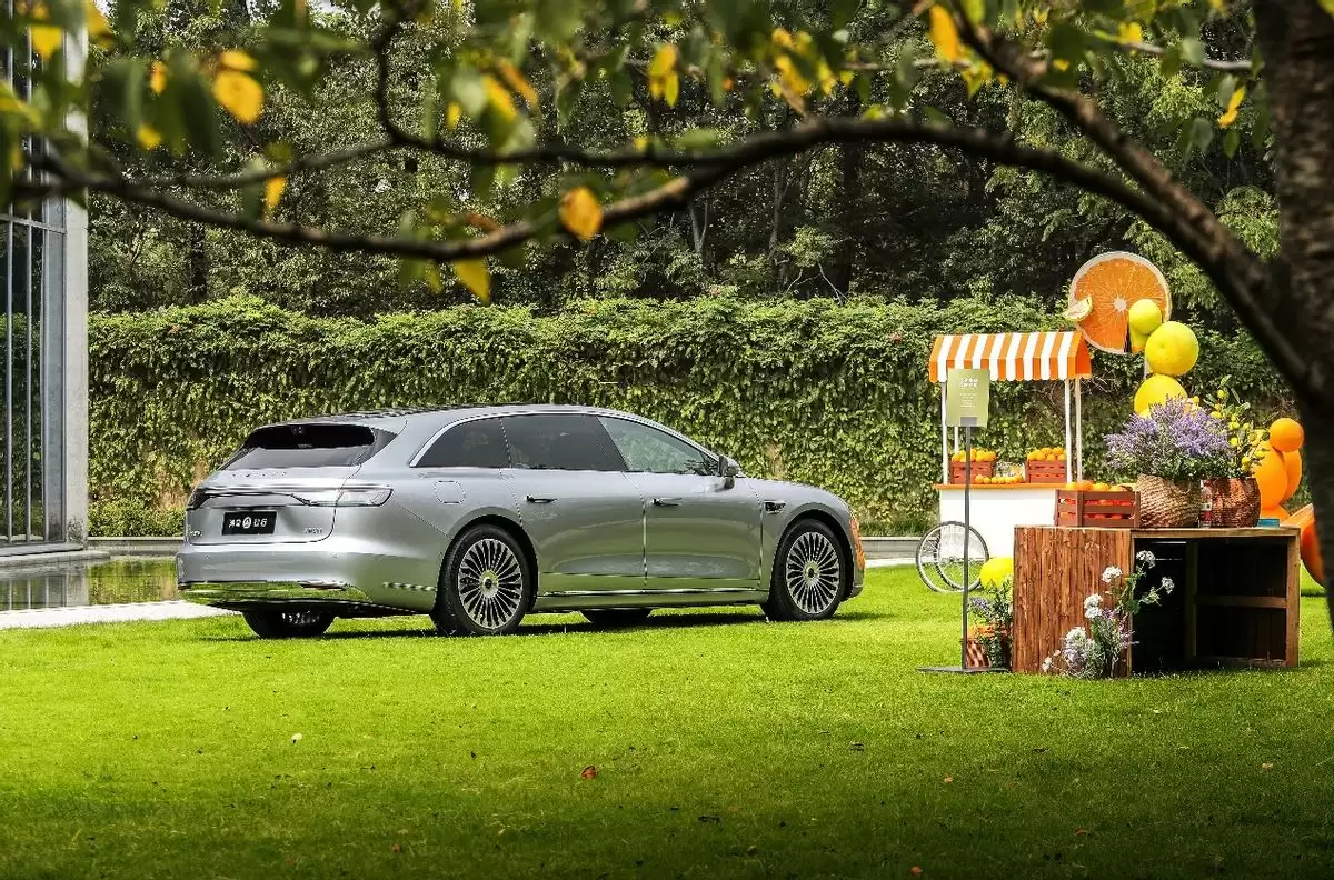 享界S9T静态展示