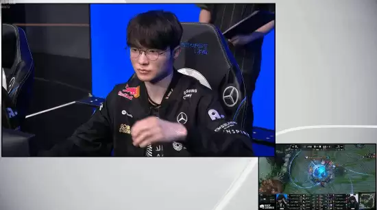 IG%E4%B8%8D%E6%95%8CT1%E6%AD%A2%E6%AD%A5%E5%85%A5%E5%9B%B4%E8%B5%9B%EF%BC%8CT1%E6%99%8B%E7%BA%A7%E6%AD%A3%E8%B5%9B%E5%B9%B6%E6%8F%AD%E6%99%93%E7%91%9E%E5%A3%AB%E8%BD%AE%E6%8A%BD%E7%AD%BE%5C%22+%3E%3C%2Fp%3E%3Cp%3E%E5%9C%A8%E4%BB%8A%E6%99%9A%E4%B8%BE%E8%A1%8C%E7%9A%84%E8%8B%B1%E9%9B%84%E8%81%94%E7%9B%9FS15%E5%85%A8%E7%90%83%E6%80%BB%E5%86%B3%E8%B5%9B%E5%85%A5%E5%9B%B4%E8%B5%9B%E4%B8%AD%EF%BC%8C%E6%9D%A5%E8%87%AALPL%E8%B5%9B%E5%8C%BA%E7%9A%84IG%E6%88%98%E9%98%9F%E4%BB%A51%3A3%E4%B8%8D%E6%95%8CLCK%E8%B5%9B%E5%8C%BA%E7%9A%84T1%E6%88%98%E9%98%9F%EF%BC%8C%E6%AD%A2%E6%AD%A5%E5%85%A5%E5%9B%B4%E8%B5%9B%E9%98%B6%E6%AE%B5%EF%BC%8C%E6%97%A0%E7%BC%98%E5%90%8E%E7%BB%AD%E8%B5%9B%E7%A8%8B%E3%80%82%E9%9A%8F%E7%9D%80%E6%9C%AC%E5%9C%BA%E6%AF%94%E8%B5%9B%E7%9A%84%E7%BB%93%E6%9D%9F%EF%BC%8CIG%E6%88%98%E9%98%9F%E7%9A%84%E6%9C%AC%E6%AC%A1%E4%B8%96%E7%95%8C%E8%B5%9B%E5%BE%81%E7%A8%8B%E4%B9%9F%E6%AD%A3%E5%BC%8F%E7%94%BB%E4%B8%8B%E5%8F%A5%E5%8F%B7%E3%80%82%E4%B8%8E%E6%AD%A4%E5%90%8C%E6%97%B6%EF%BC%8CT1%E6%88%98%E9%98%9F%E9%A1%BA%E5%88%A9%E6%8C%BA%E8%BF%9B%E5%B0%8F%E7%BB%84%E8%B5%9B%E9%98%B6%E6%AE%B5%EF%BC%8C%E6%88%90%E4%B8%BA%E6%9C%AC%E5%B1%8A%E5%85%A8%E7%90%83%E6%80%BB%E5%86%B3%E8%B5%9B%E7%AC%AC16%E6%94%AF%E4%B9%9F%E6%98%AF%E6%9C%80%E5%90%8E%E4%B8%80%E6%94%AF%E6%99%8B%E7%BA%A7%E6%AD%A3%E8%B5%9B%E7%9A%84%E9%98%9F%E4%BC%8D%E3%80%82%3C%2Fp%3E%3Cp%3E%E9%9A%8F%E5%90%8E%E5%B0%86%E4%B8%BE%E8%A1%8C%E5%B0%8F%E7%BB%84%E8%B5%9B%E7%91%9E%E5%A3%AB%E8%BD%AE%E7%AC%AC%E4%B8%80%E8%BD%AE%E7%9A%84%E6%8A%BD%E7%AD%BE%E4%BB%AA%E5%BC%8F%EF%BC%8C%E6%9C%AC%E6%AC%A1%E6%8A%BD%E7%AD%BE%E7%94%B1LPL%E8%B5%9B%E5%8C%BA%E8%91%97%E5%90%8D%E8%BE%85%E5%8A%A9%E9%80%89%E6%89%8BMing%E6%8B%85%E4%BB%BB%E5%98%89%E5%AE%BE%E3%80%82%E6%AD%A4%E6%AC%A1%E6%8A%BD%E7%AD%BE%E5%B0%86%E5%86%B3%E5%AE%9A2025%E5%B9%B4%E5%85%A8%E7%90%83%E6%80%BB%E5%86%B3%E8%B5%9B%E7%91%9E%E5%A3%AB%E8%BD%AE%E9%A6%96%E8%BD%AE%E7%9A%84%E5%85%B7%E4%BD%93%E5%AF%B9%E9%98%B5%E5%AE%89%E6%8E%92%E3%80%82%3C%2Fp%3E%3Cp%3E%E7%9B%B8%E5%85%B3%E8%B5%84%E8%AE%AF%E5%B0%86%E6%8C%81%E7%BB%AD%E6%9B%B4%E6%96%B0%EF%BC%8C%E6%95%AC%E8%AF%B7%E5%85%B3%E6%B3%A8%E3%80%82%3C%2Fp%3E