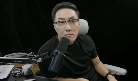 罗永浩播客再引热议，王自如回应过往恩怨与成长反思